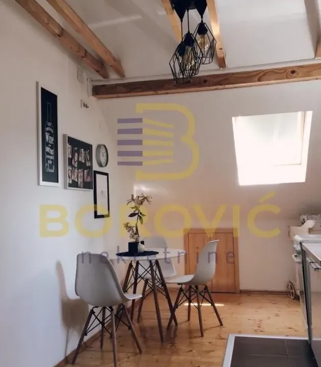 Prodaja, dvosoban stan, 37m², Vračar Sve Podlokacije, Beograd