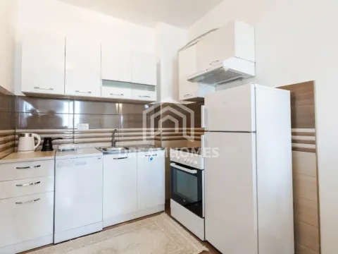 Izdavanje, jednosoban stan, 50m², Stari Aerodrom, Podgorica - image 4