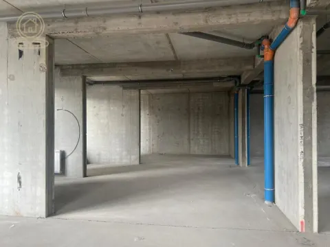 Izdavanje, poslovni prostor, 276m², Salajka, Novi Sad Sve Podlokacije - image 2