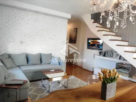 Izdavanje, trosoban stan, 72m², Bulbulder, Zvezdara Sve Podlokacije - image 1