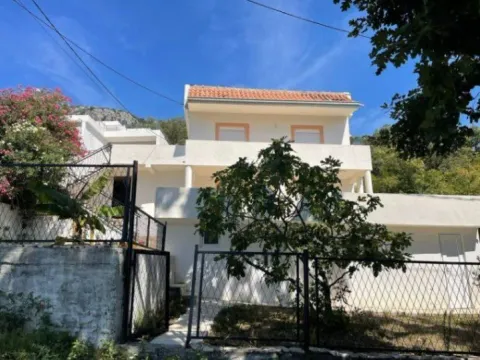 Sale, house, 100m², Sutomore, Bar