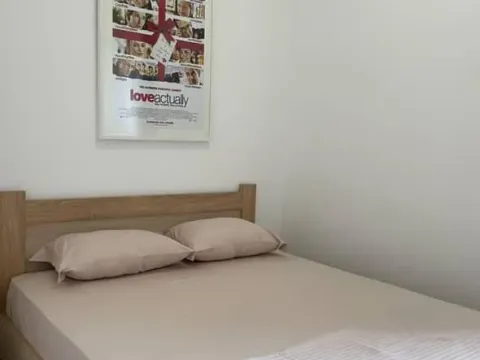 Izdavanje, jednosoban stan, 33m², Centar, Cetinje - image 5