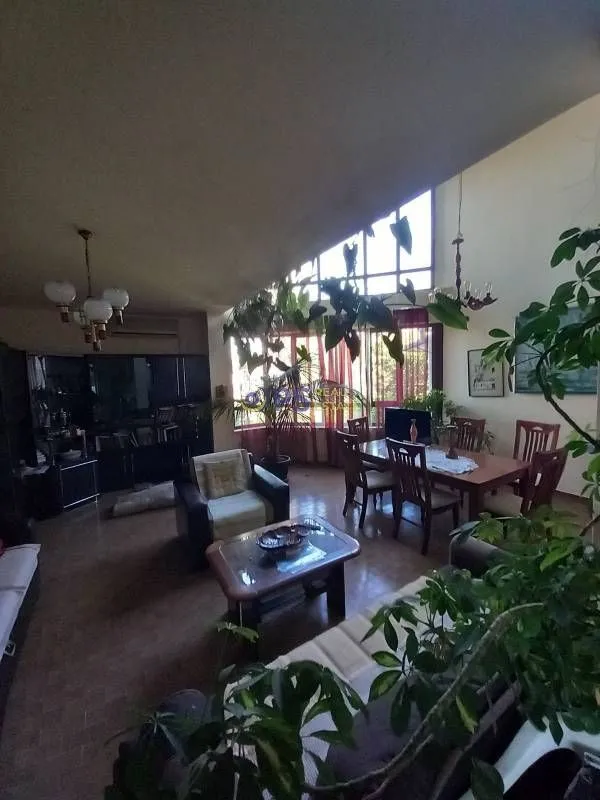 Prodaja, kuća, 350m², Podgorica, Crna Gora