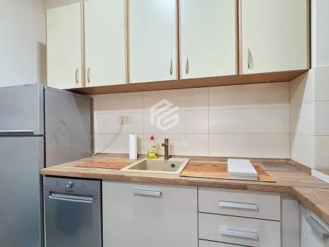 Izdavanje, jednosoban stan, 46m², City Kvart, Podgorica - image 6