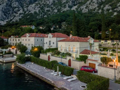 Sale, house, 409m², Ljuta, Kotor - image 33