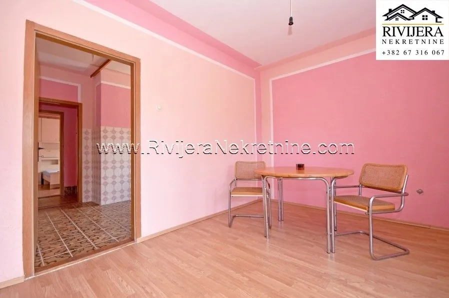 Prodaja, dvosoban stan, 79m², Đenovići, Herceg Novi