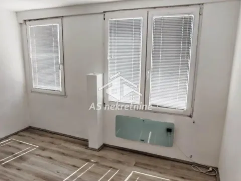 Izdavanje, trosoban stan, 74m², Gradska Bolnica, Zvezdara Sve Podlokacije - image 12