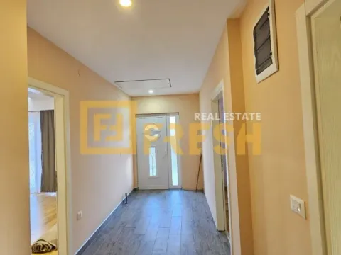 Sale, house, 216m², Danilovgrad, Crna Gora - image 15