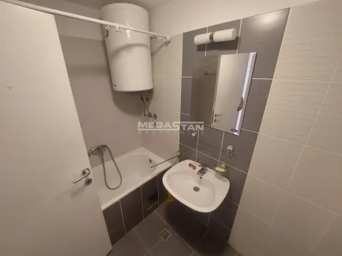Izdavanje, trosoban stan, 92m², Voždovac Sve Podlokacije, Beograd - image 7