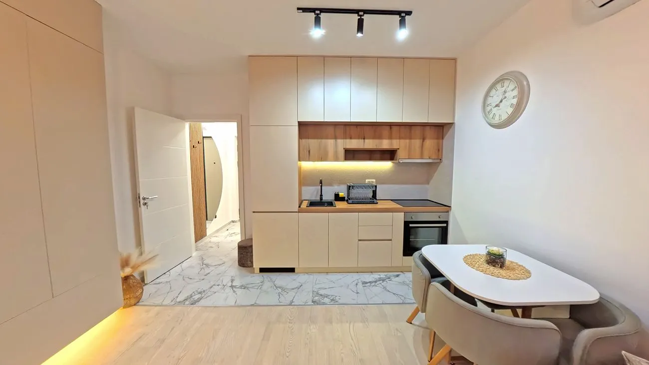 Sale, studio apartment, 27m², Centar, Bar