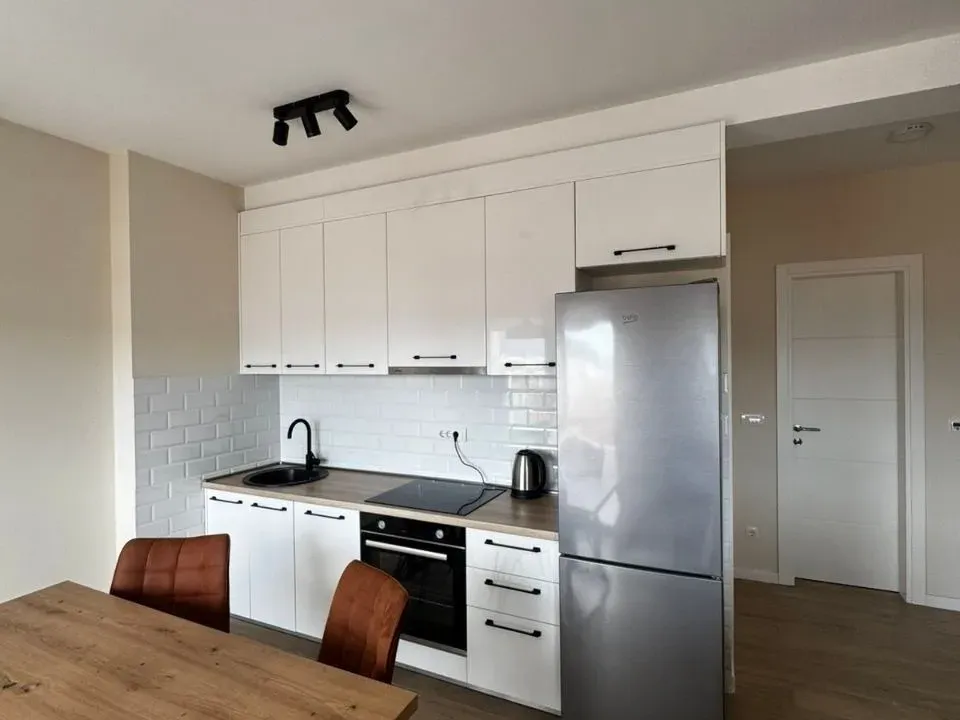 Rent, one bedroom apartment, 52m², Kalimanj, Tivat