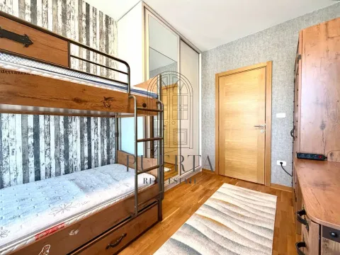 Sale, two bedroom apartment, 63m², City Kvart, Podgorica - image 14