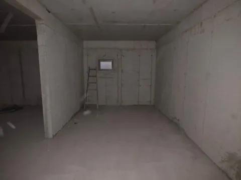Izdavanje, poslovni prostor, 120m², Pobrežje, Podgorica - image 8
