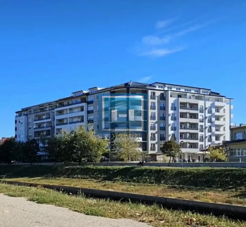 Prodaja, četvorosoban stan, 150m², Jagodnjak, Paraćin