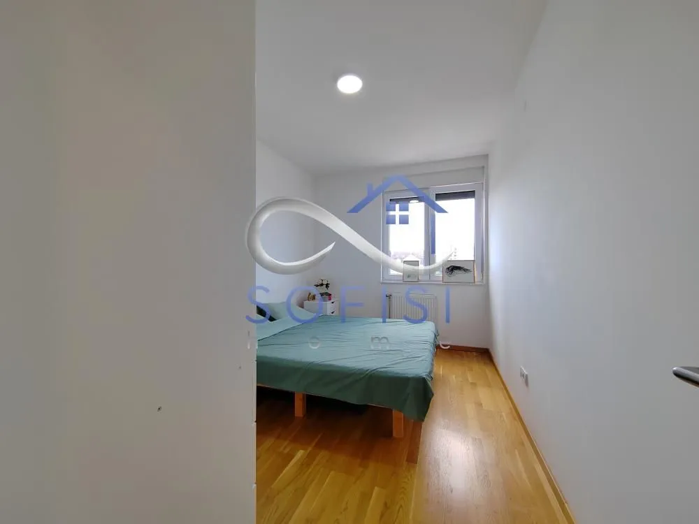 Prodaja, trosoban stan, 63m², Salajka, Novi Sad Sve Podlokacije