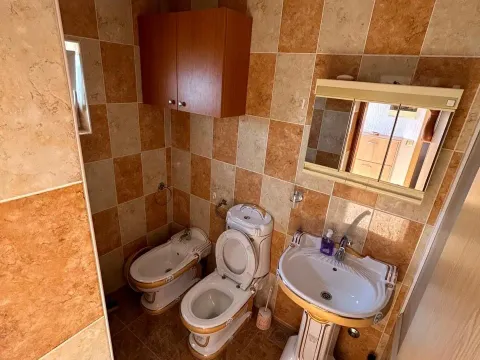 Izdavanje, kuća, 67m², Ilino, Bar - image 5