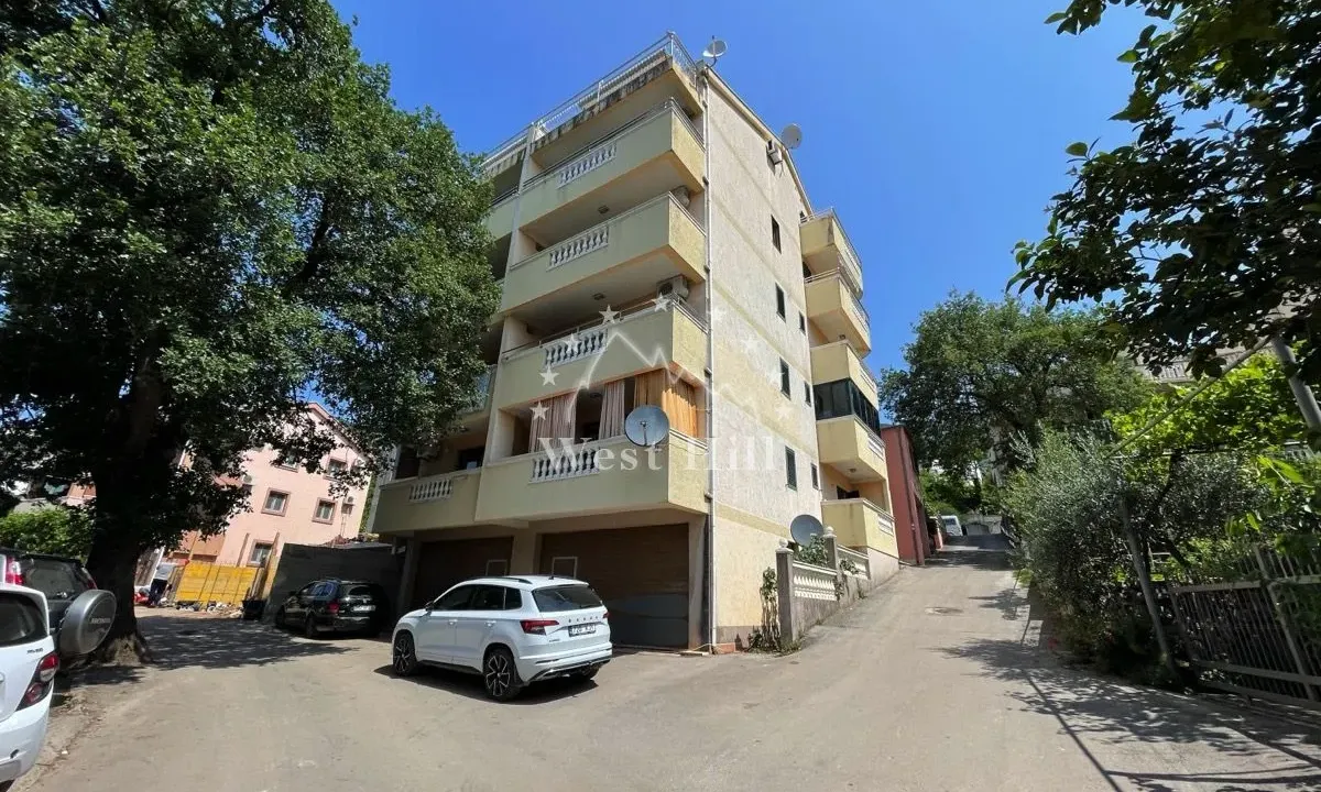 Prodaja, dvosoban stan, 140m², Budva, Crna Gora