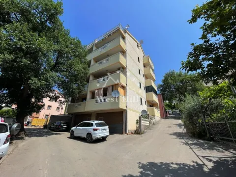 Prodaja, dvosoban stan, 140m², Budva, Crna Gora - image 1