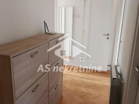 Izdavanje, dvosoban stan, 47m², Južni Bulevar, Vračar Sve Podlokacije - image 7