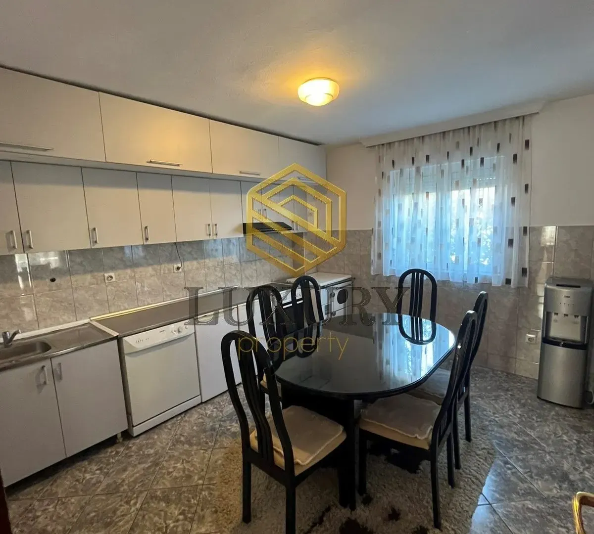 Rent, three bedroom apartment, 100m², Tološi, Podgorica
