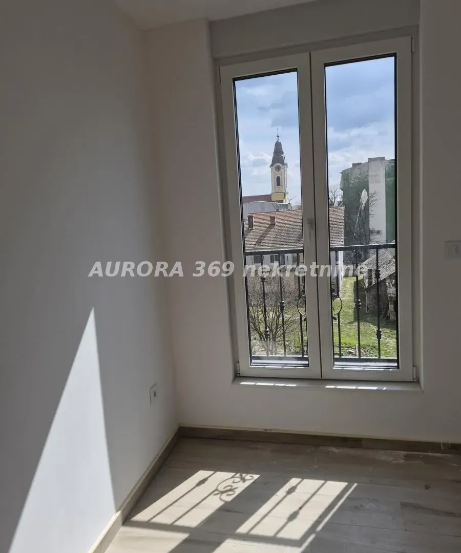 Sale, two bedroom apartment, 52m², Ruma, Srbija