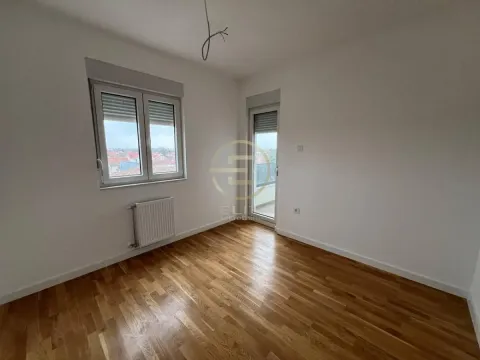 Rent, office space, 92m², Vidovdansko naselje, Novi Sad Sve Podlokacije - image 10