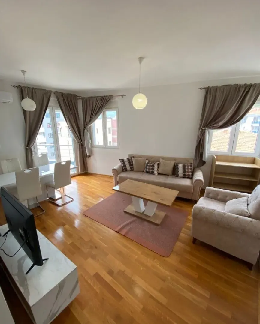 Prodaja, dvosoban stan, 58m², Bečići, Budva