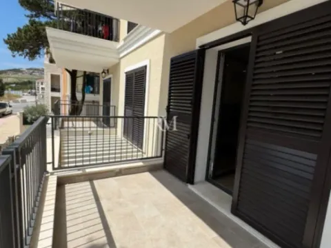 Rent, two bedroom apartment, 92m², Luštica Bay, Tivat - image 8