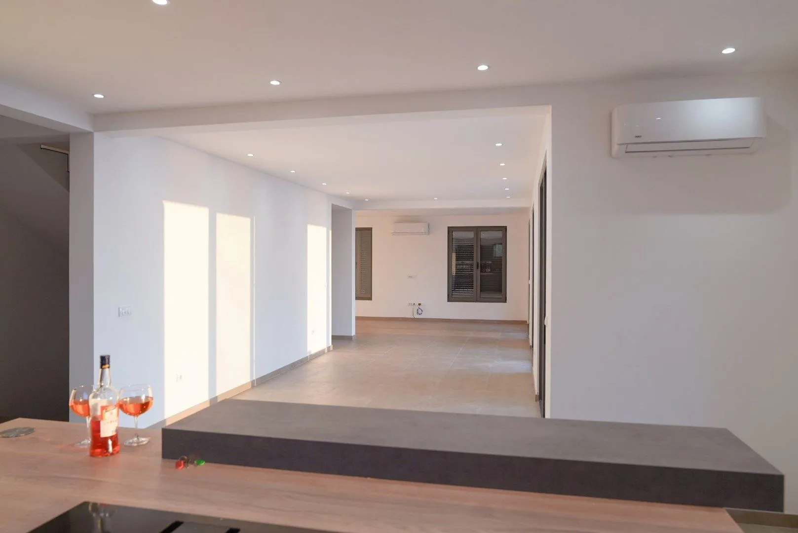 Sale, house, 420m², Blizikuće, Budva