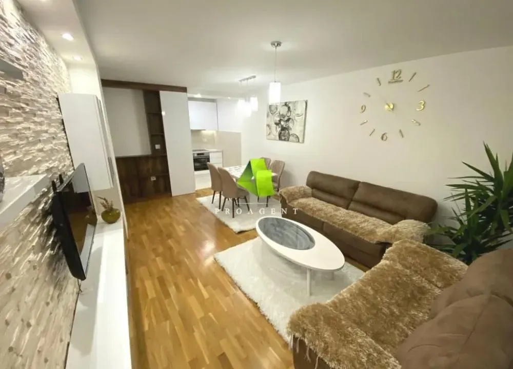Rent, two bedroom apartment, 66m², Medijana, Niš
