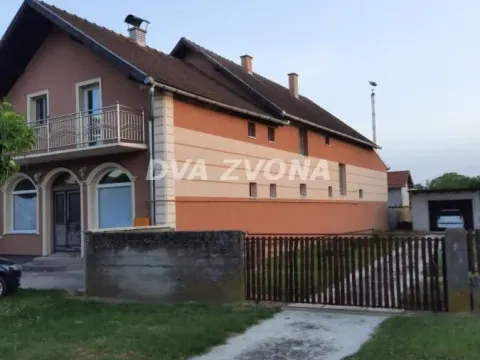 Prodaja, kuća, 600m², Čurug, Žabalj - image 2