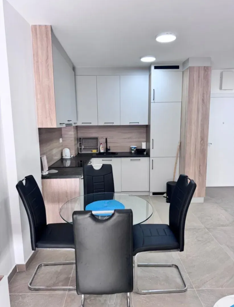 Prodaja, jednosoban stan, 45m², Bečići, Budva
