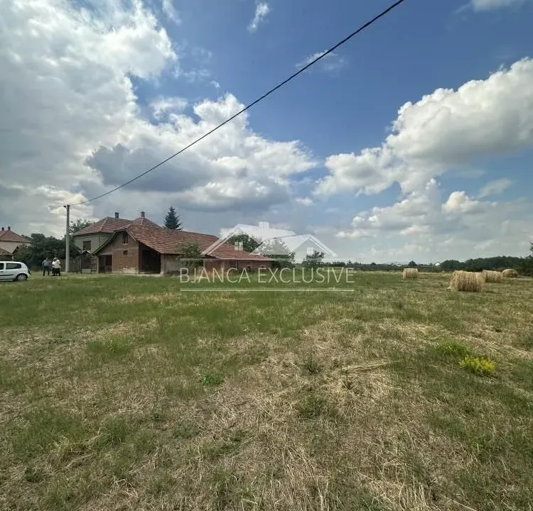 Prodaja, kuća, 120m², Centar, Topola