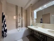 Izdavanje, dvosoban stan, 95m², Bečići, Budva - image 10