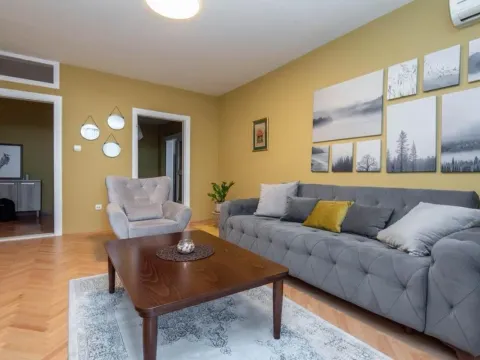 Sale, one bedroom apartment, 62m², Bar, Crna Gora - image 4