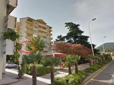 Sale, three bedroom apartment, 68m², Centar, Tivat - image 2