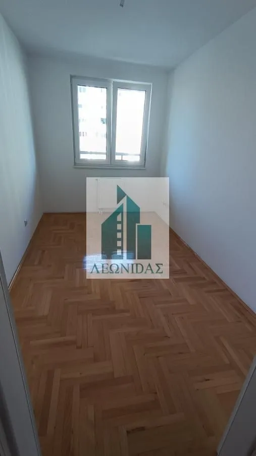 Sale, three bedroom apartment, 79m², Medijana, Niš