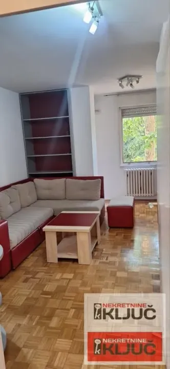 Rent, two bedroom apartment, 42m², Betanija, Novi Sad Sve Podlokacije
