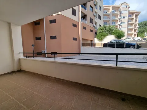 Rent, studio apartment, 40m², Bečići, Budva - image 9