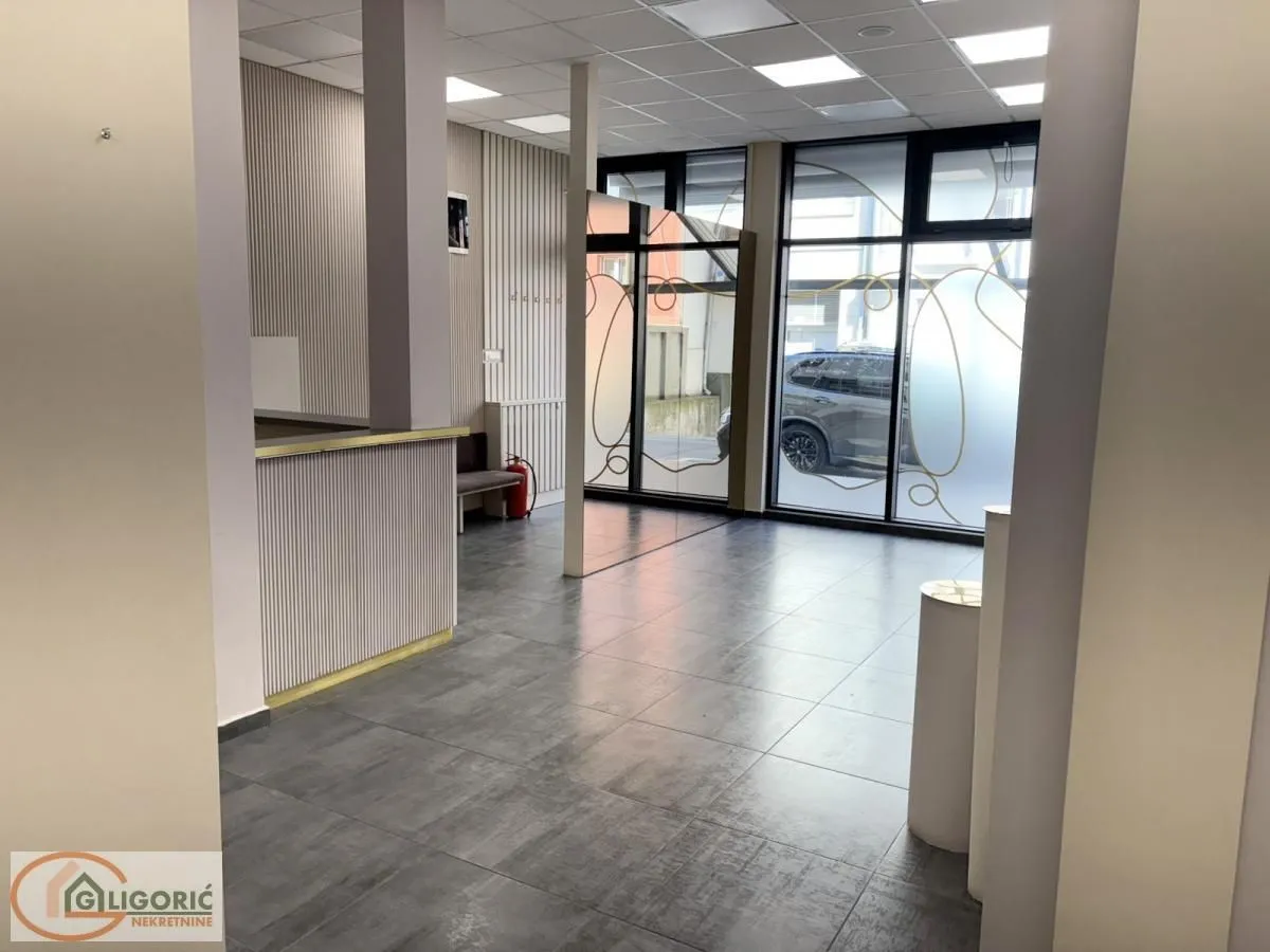 Rent, office space, 90m², Crveni Krst, Beograd