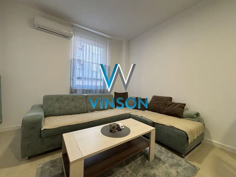 Izdavanje, jednosoban stan, 42m², Centar, Novi Sad