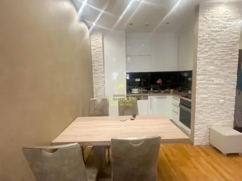 Izdavanje, jednosoban stan, 43m², City Kvart, Podgorica - image 10