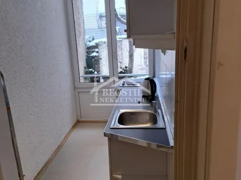 Izdavanje, dvosoban stan, 70m², Cvijićeva, Palilula Sve Podlokacije - image 8