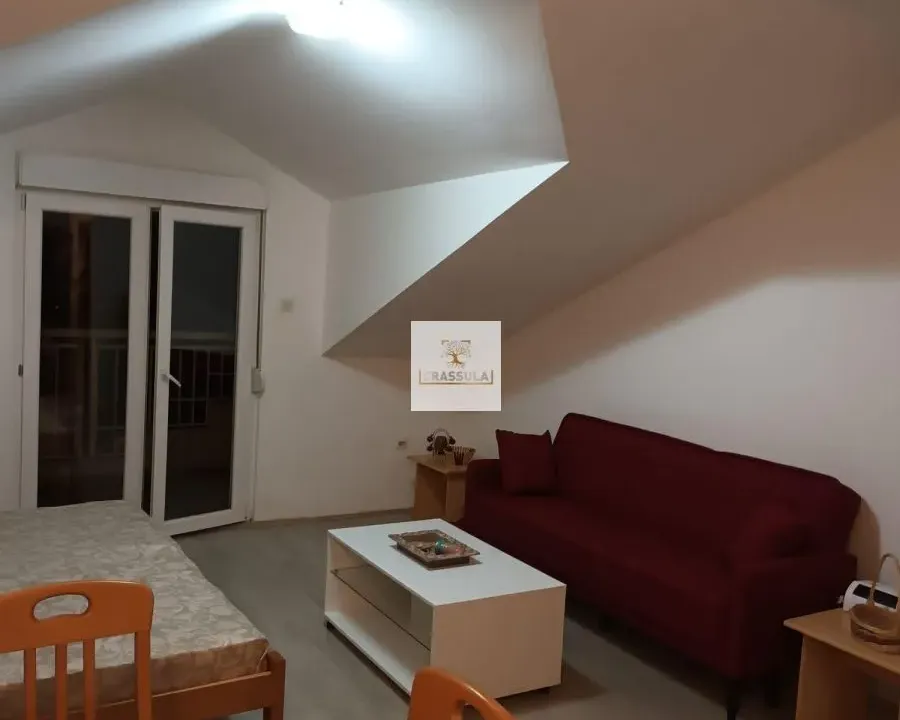 Prodaja, garsonjera, 34m², Centar, Budva