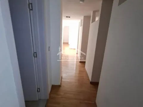 Poslovni prostor in Stari Grad