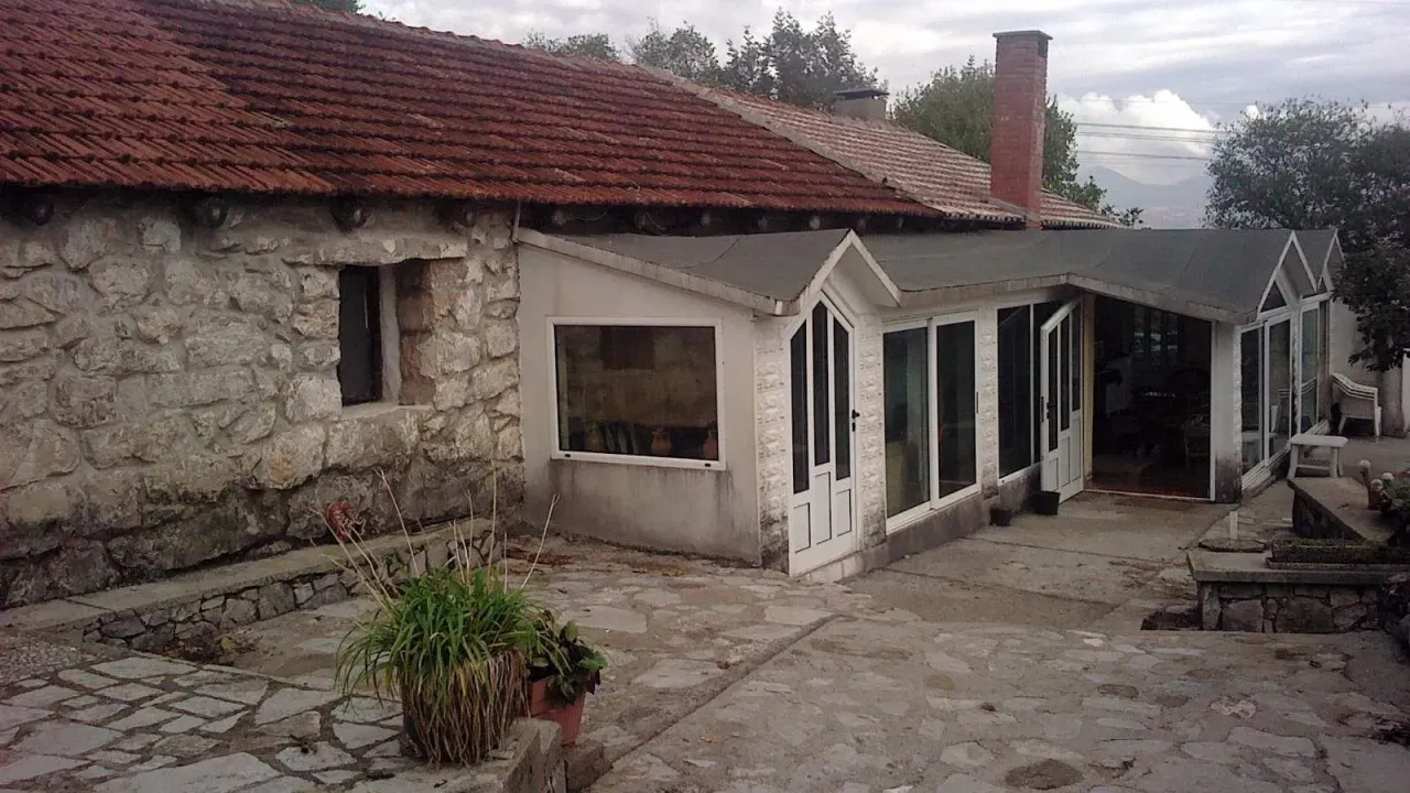 Prodaja, kuća, 215m², Podgorica, Crna Gora