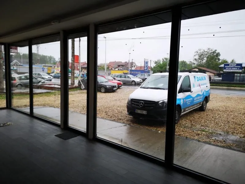 Izdavanje, poslovni prostor, 170m², Krnjaca, Palilula Sve Podlokacije