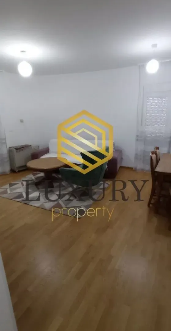 Izdavanje, dvosoban stan, 75m², Zabjelo, Podgorica
