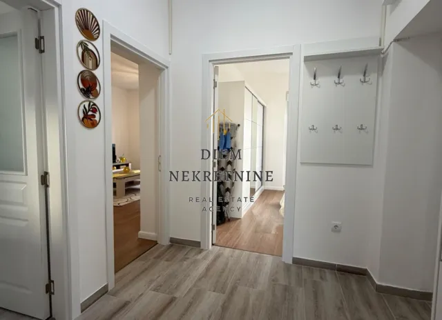 Rent, one bedroom apartment, 60m², Seljanovo, Tivat