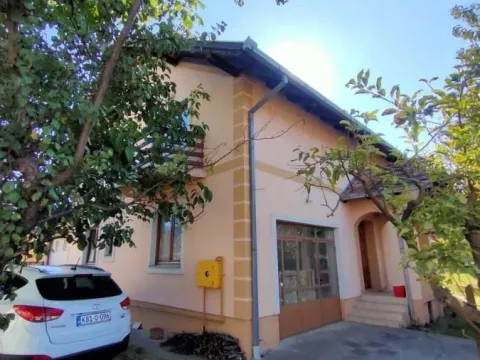 Prodaja, kuća, 315m², Adice, Novi Sad Sve Podlokacije - image 5